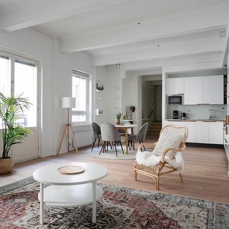 2Ndhomes Loft Apartment With Spa & Balcony By The White Church Helsinky Exteriér fotografie