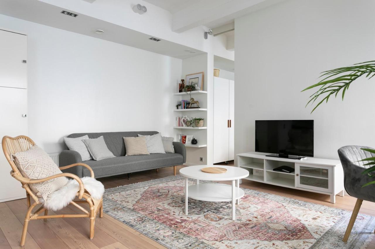 2Ndhomes Loft Apartment With Spa & Balcony By The White Church Helsinky Exteriér fotografie